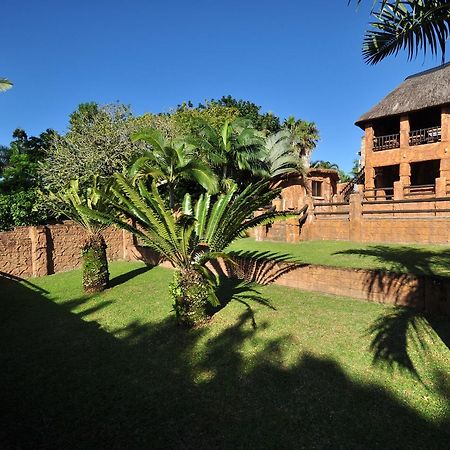 Oppi Rotse Guesthouse Saint Lucia Estuary Buitenkant foto